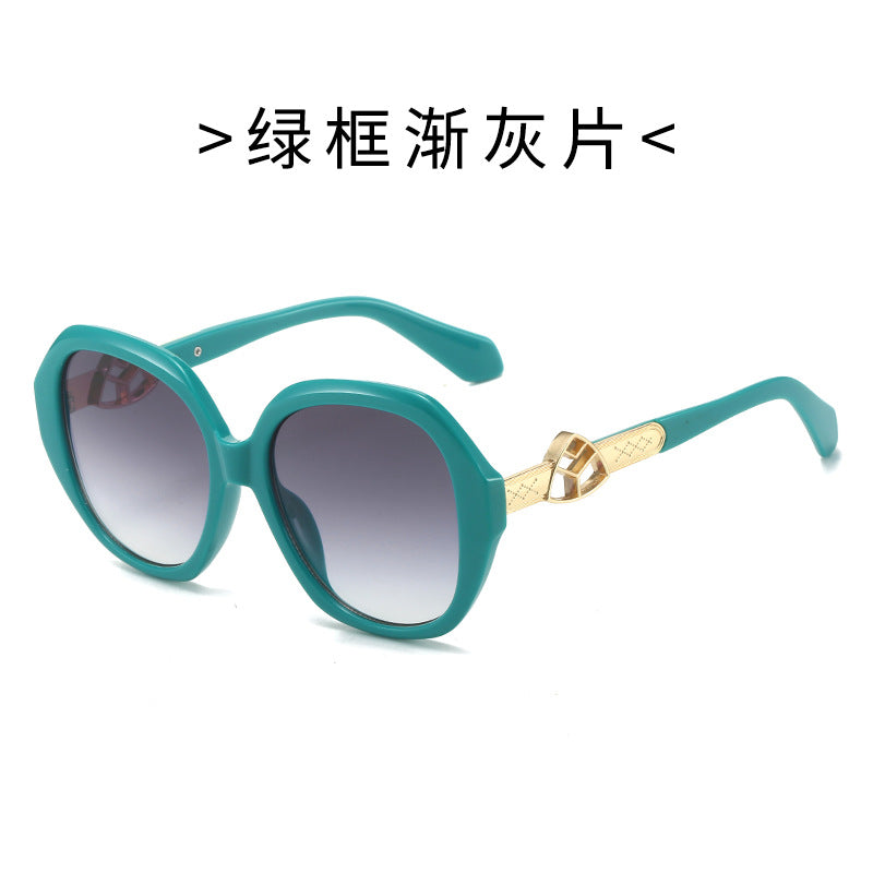 Damen Oversized Sonnenbrille mit goldenen Akzenten Brehn