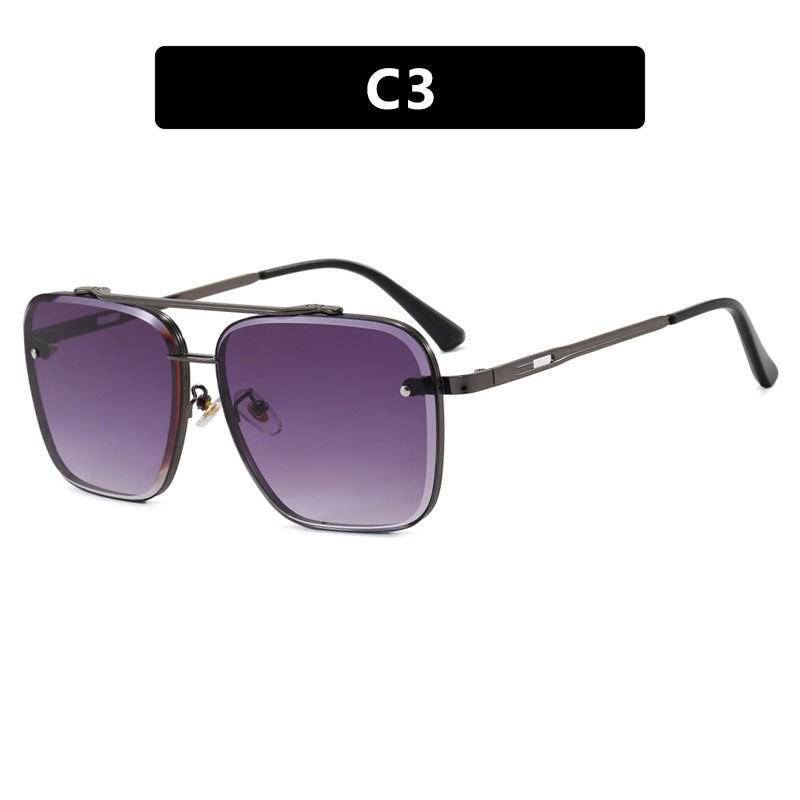 Damen quadratische Sonnenbrille mit schützenden Gläsern und modernem Metallrahmen Brehn