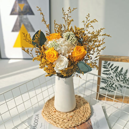 Trockenblumenarrangement Tischaufsatz