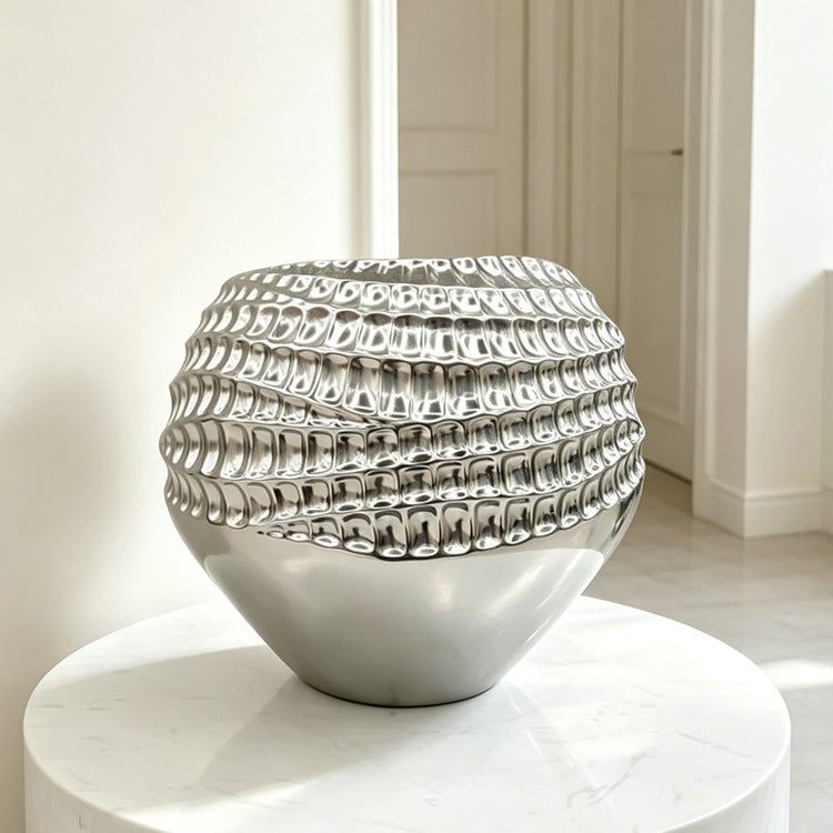 Stylische Skulptur Vase
