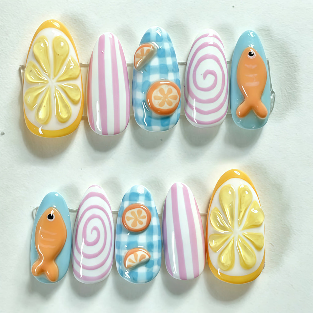Kreative Nagelkunst mit Fröhlichen Motiven Brehn