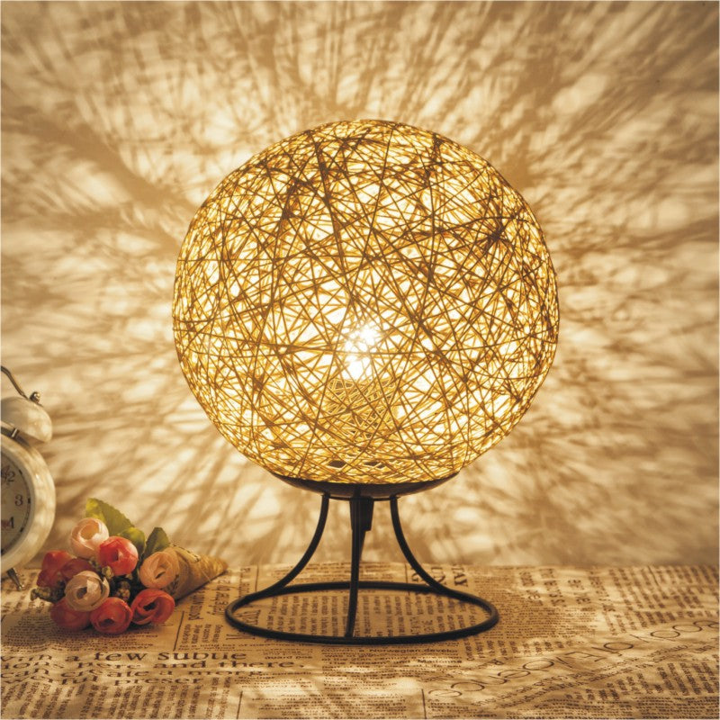 Dekorative Tischlampe