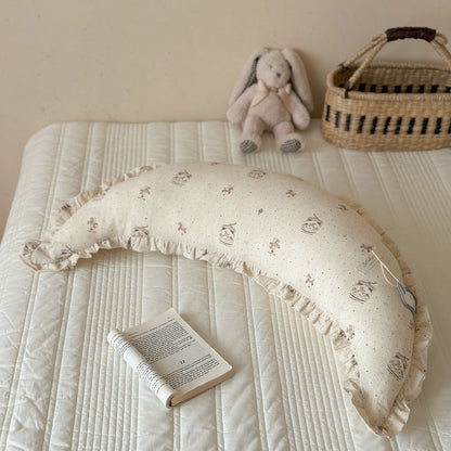 Ergonomisches Baumwoll-Mutterstillkissen mit Rüschendeck und Hasenmotiv