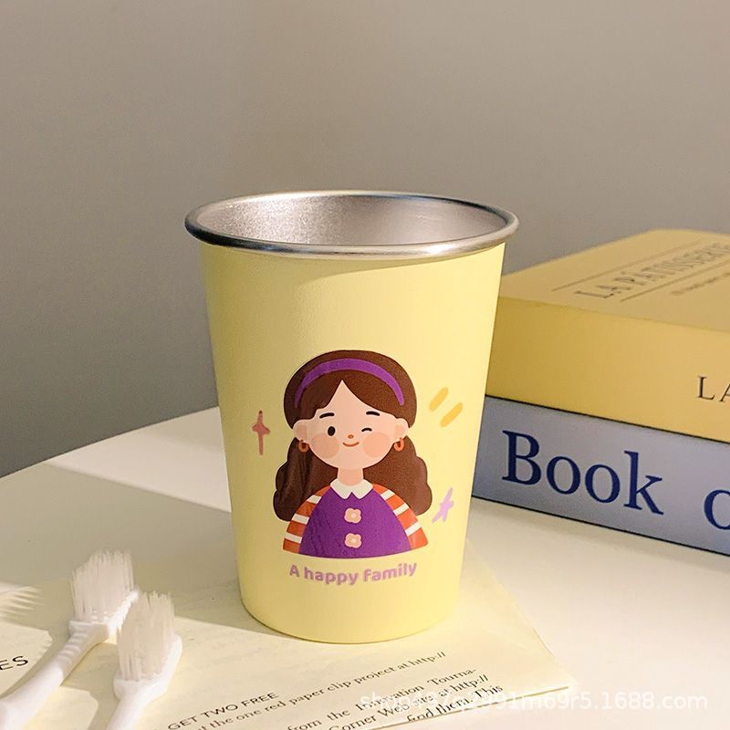 Becher mit Fröhlichem Kinderdesign Brehn