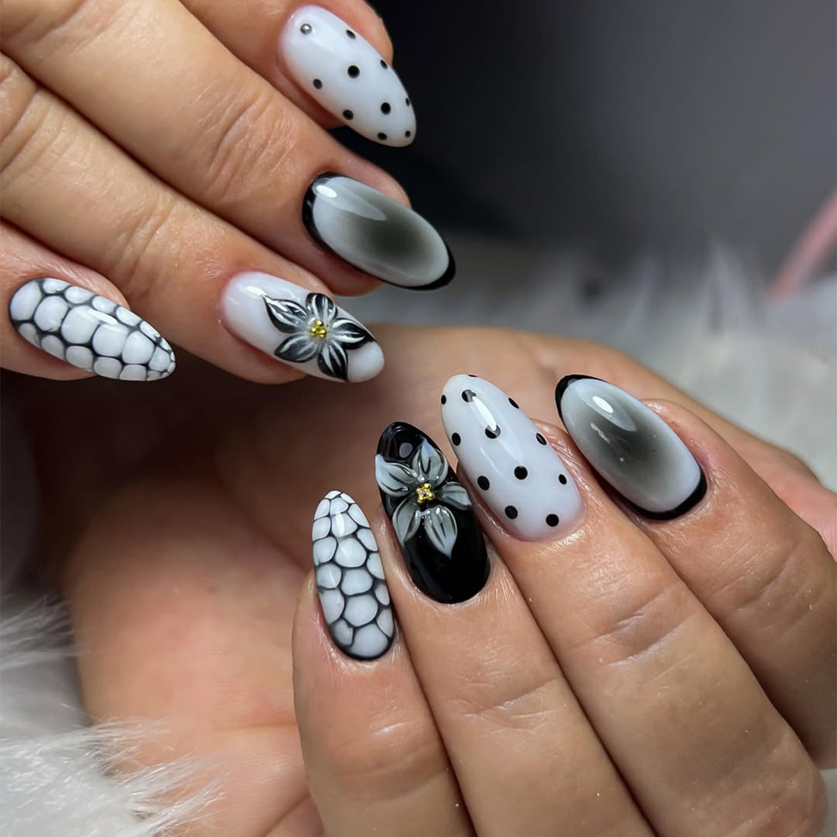 Künstlerische Acryl-Nagelkunst Brehn