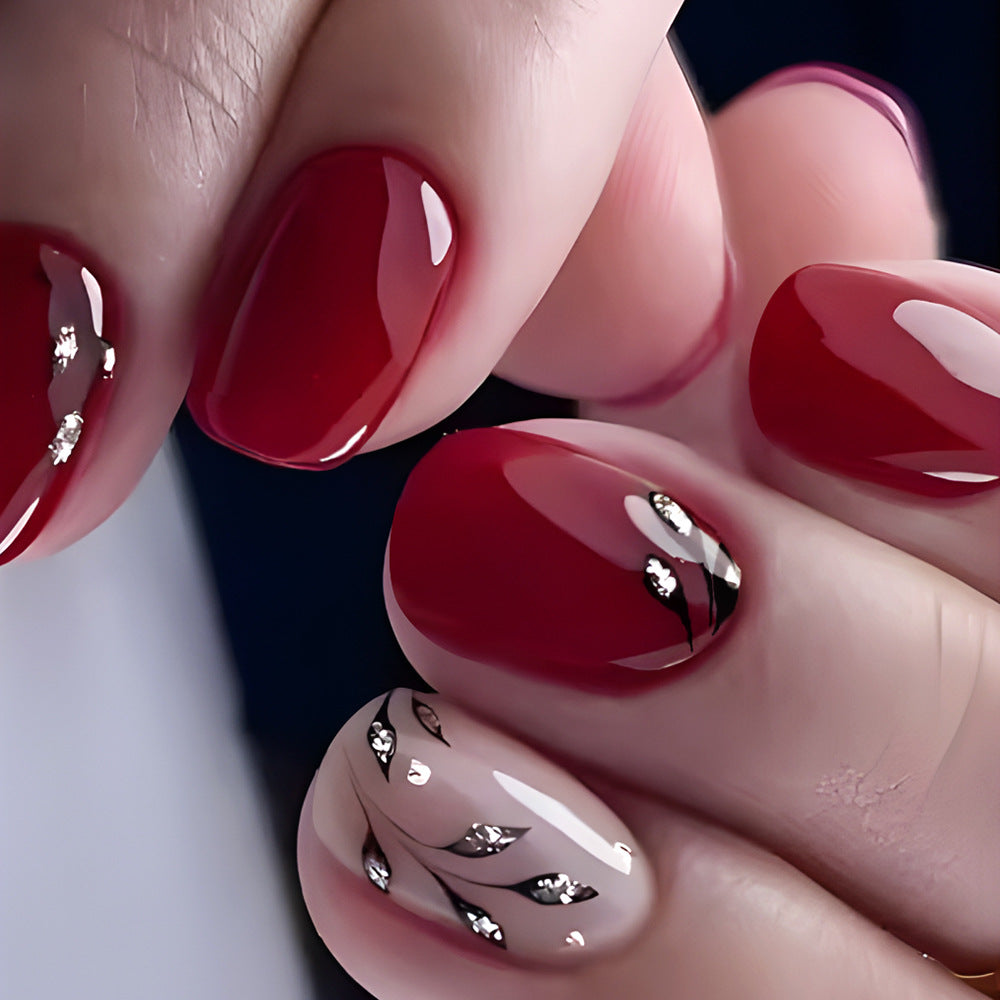 Elegante Sculpted Nail Art Brehn