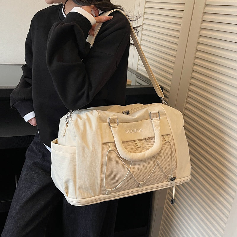 Reis Tasche