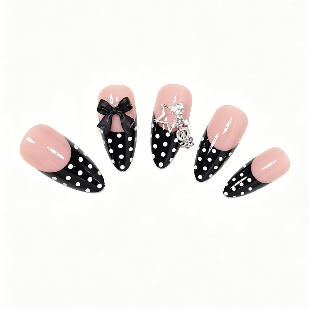 Elegante Stiletto-Nagelkunst-Tipps Brehn