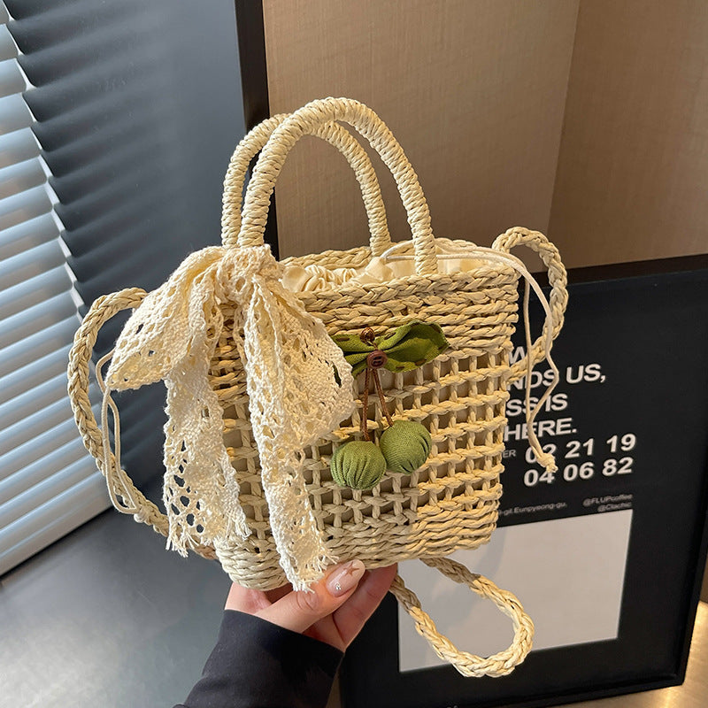 Handgefertigte Strohtasche