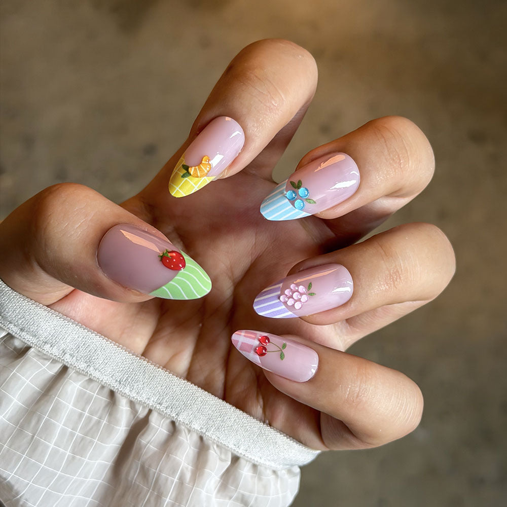 Frucht-inspiriertes künstlerisches Press-On-Nagelset Brehn