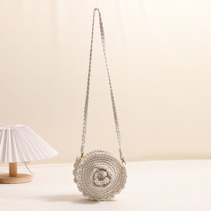 Handgehäkelte Umhängetasche mit Floralen Details Brehn