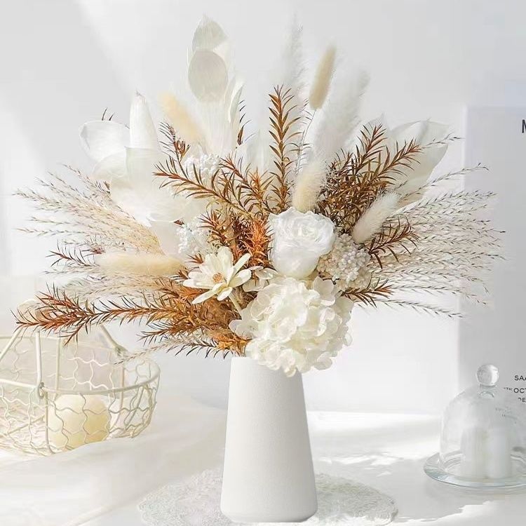 Premium dekorative Blumenarrangement