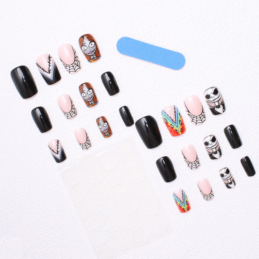 Kunstnagelset mit kreativen Halloween-Motiven und verspielten 3D-Designs Brehn