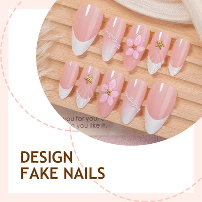 Kunstnagelset mit eleganten Blüten- und Glitzerakzenten Brehn