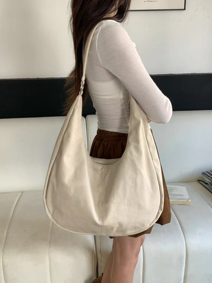 Lässige Wildleder-Schultertasche