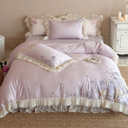 Gerüschtes Satin-Feeling Blumenbesticktes Bettbezug-Set mit Faltenrüschensaum