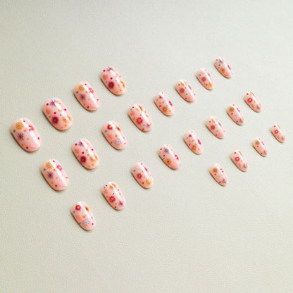 Verspielt Herz und Stern Nail Art