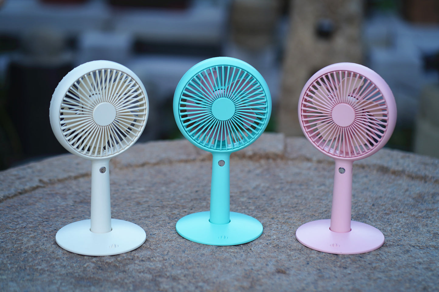 Unisex Tragbarer Tischventilator mit flexiblem Design und leistungsstarkem Akku Brehn