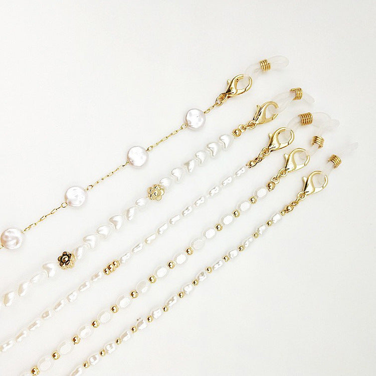 Elegante Perlenbesetzte Brillenkette Brehn