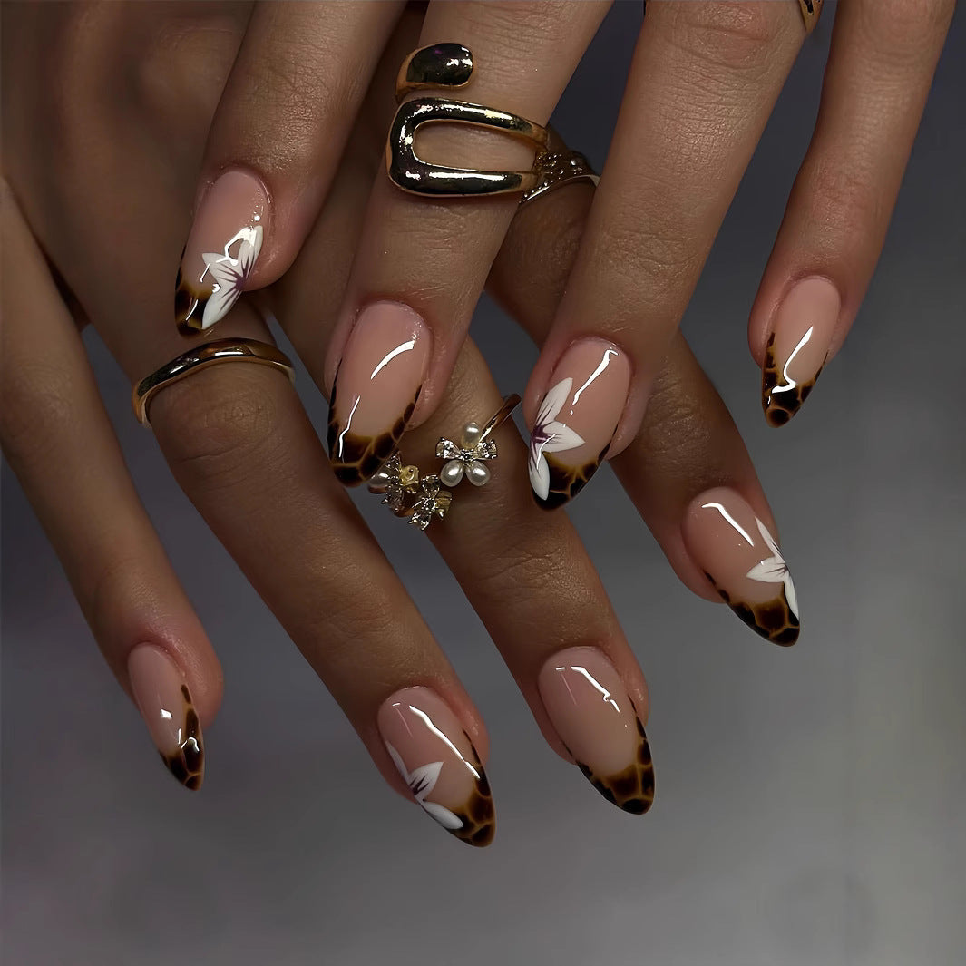Exquisite Floral Design Stiletto Nails Brehn