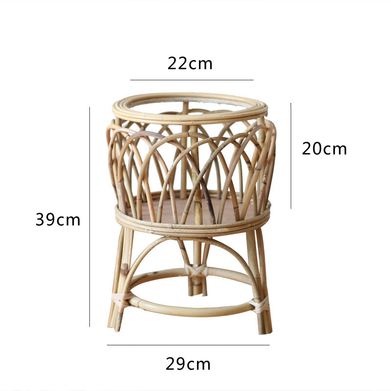 Pflanzenständer aus Rattan mit modernem Design Brehn