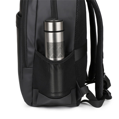 Eleganter Rucksack mit Gepolstertem Laptopfach und Zahlreichen Aufbewahrungsmöglichkeiten Brehn