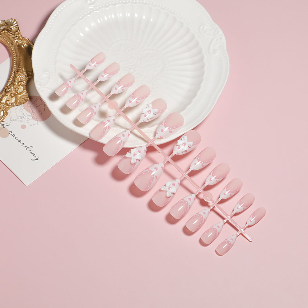 Elegantes florales Akzent Press-On Nagelset Brehn