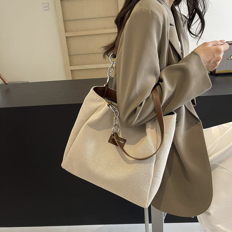 Chice Texturierte Schultertasche Brehn