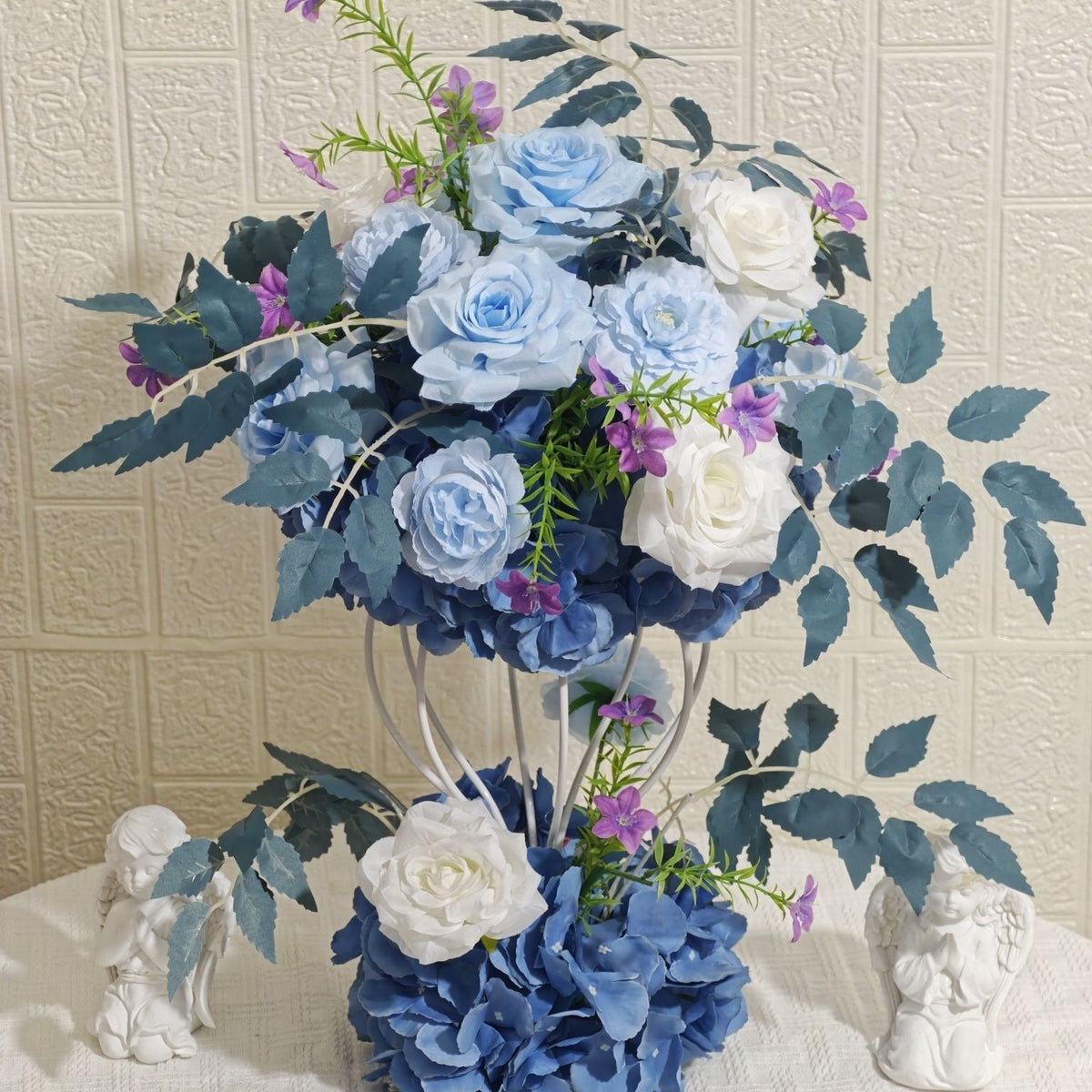 Elegante künstliche Blumenarrangement