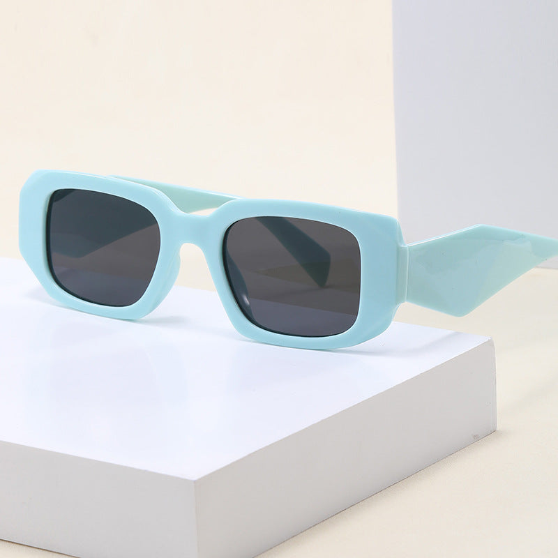 Damen modische oversized Sonnenbrille im angesagten Rechteck-Design Brehn