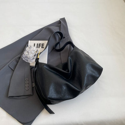 Lässige Leder Schultertasche Brehn