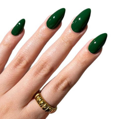 Premium Glänzende Nagelverlängerungen Brehn