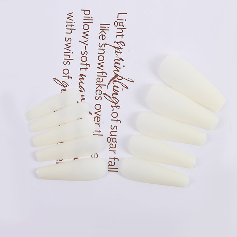 Elegante Kunstnägel Brehn