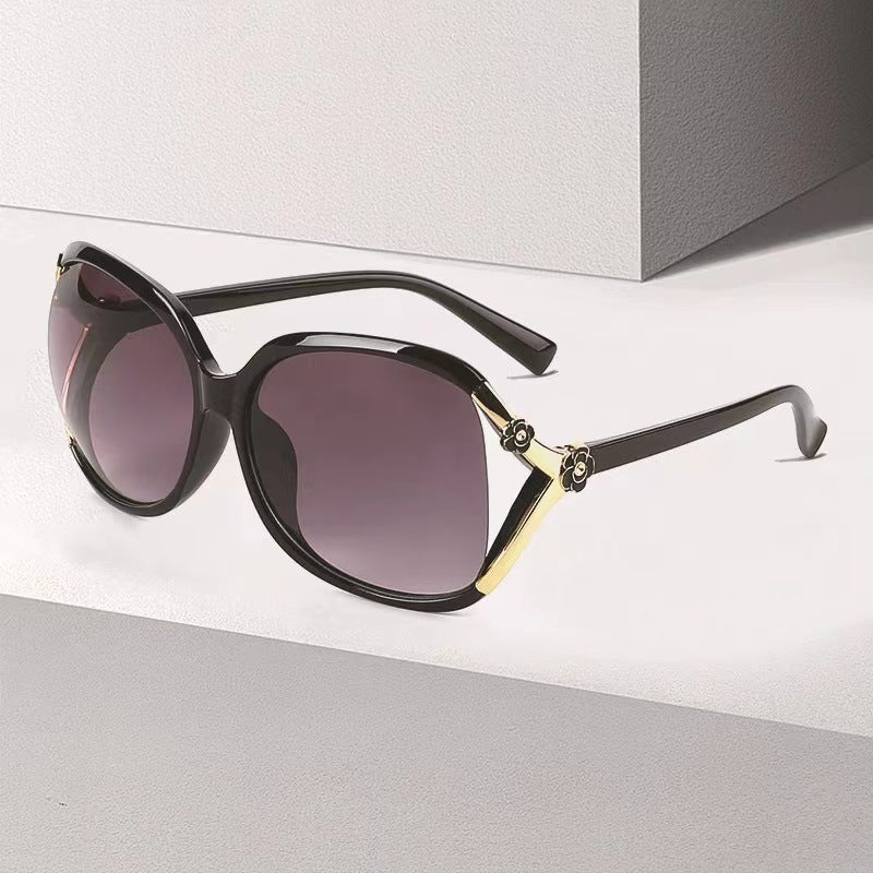 Elegante Übergroße Schmetterlingssonnenbrille Brehn