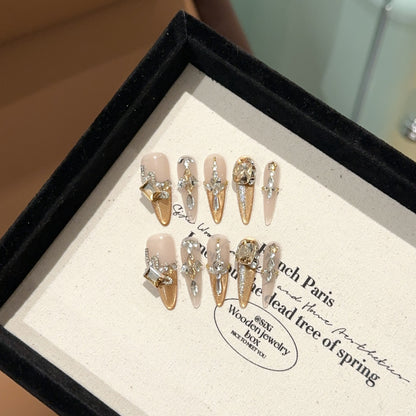 Glamouröses Steinbesetztes Press-On Nagelset