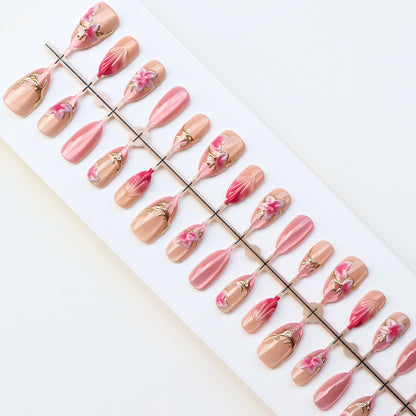 Künstlerische Blumen Press-On Nagelkollektion