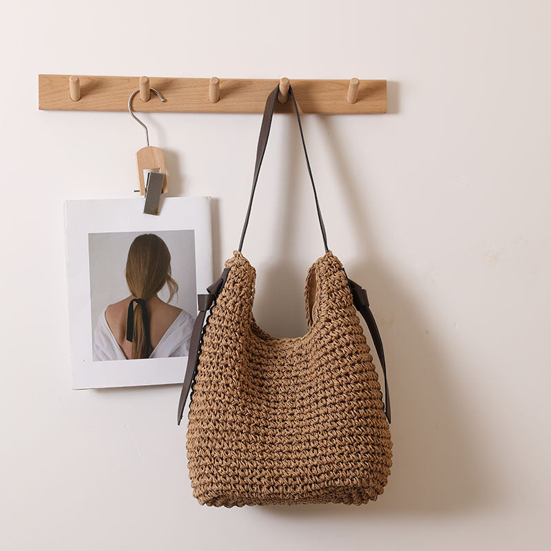Modische Handgefertigte Schultertasche Aus Natürlichem Material Brehn