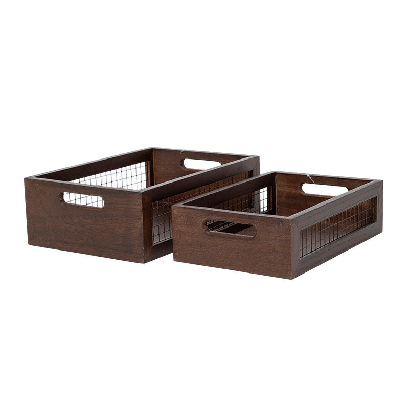 Holzkiste mit Metalldrahtgitter