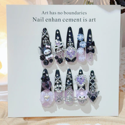 Dekorative Nagelkunst