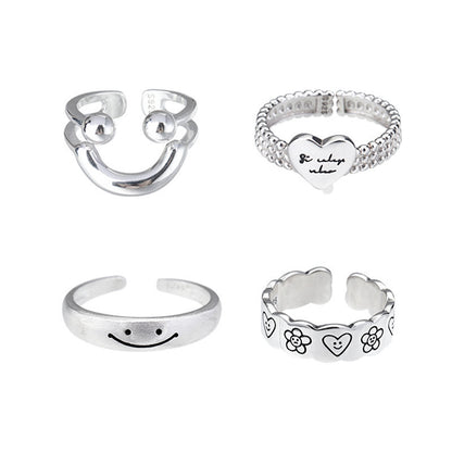 Verstellbarer Silberner Blumenmuster Ring Brehn