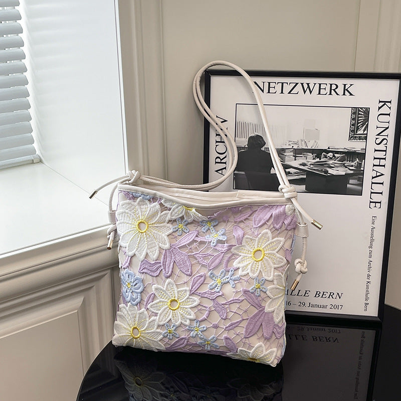 Kunstvoll Bestickte Handtasche Brehn
