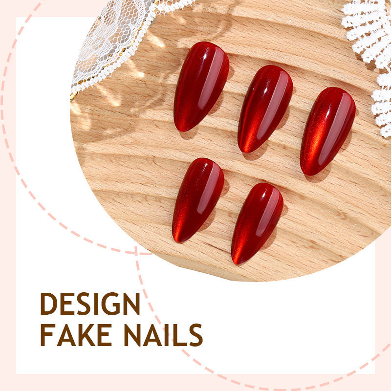 Kunstnagelset mit glänzendem Design Brehn