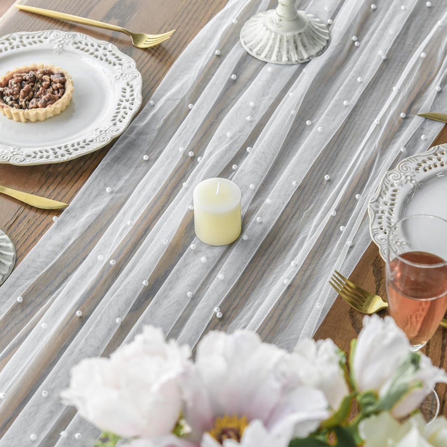 Eleganter Tischläufer mit Perlenverzierung Brehn