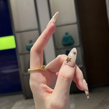 Künstlerisches Press-On-Nagelset Brehn