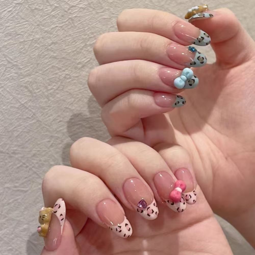Erweitertes Glitzer-verstärktes Press-On Nagelset Brehn