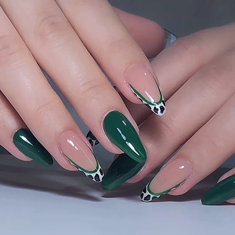 Dekoratives Press-On-Nagelkunst-Set mit zeitgenössischen Tierdrucken Brehn