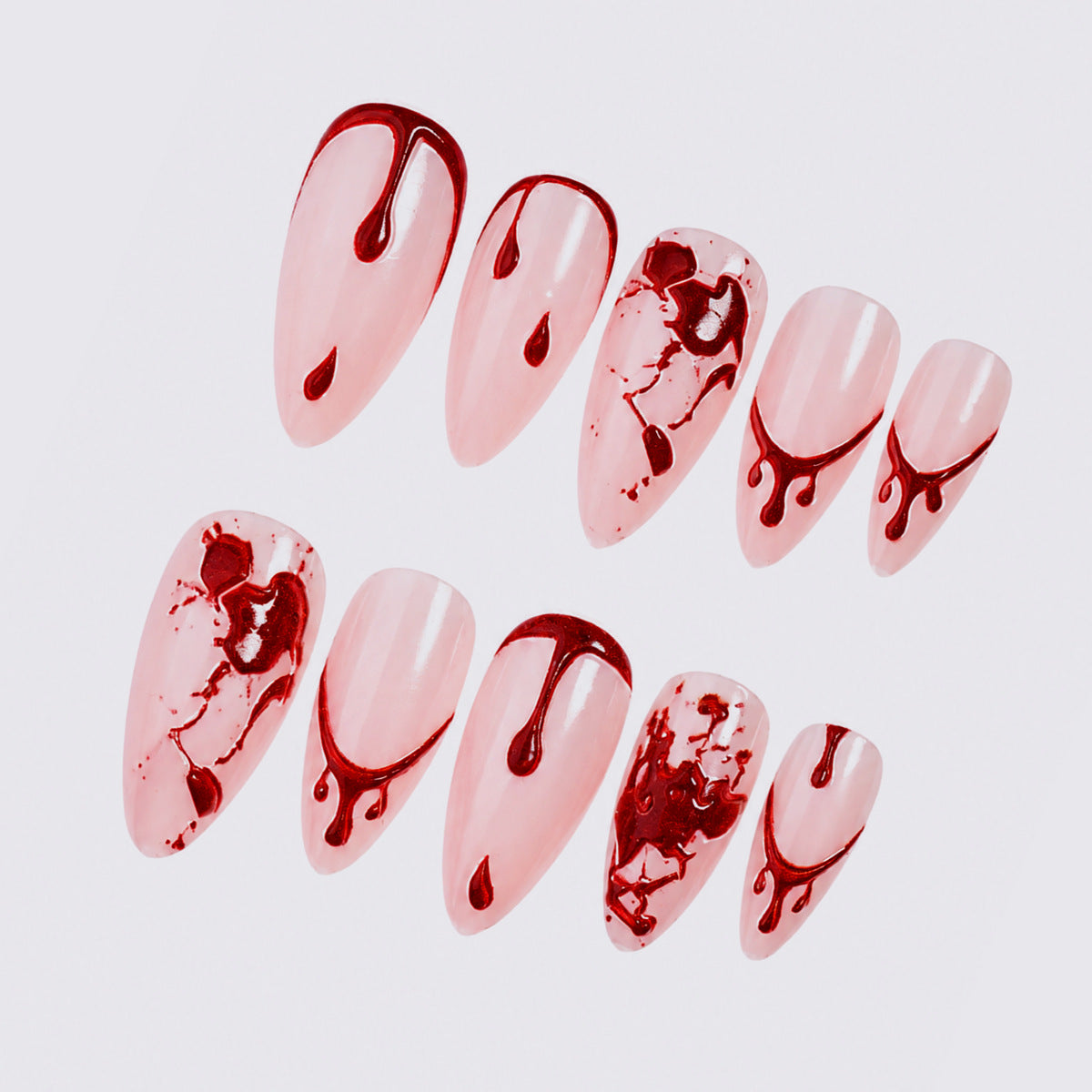Künstlerisches Press-On Nagelset mit Blutstropfen- und Marmor-Design Brehn