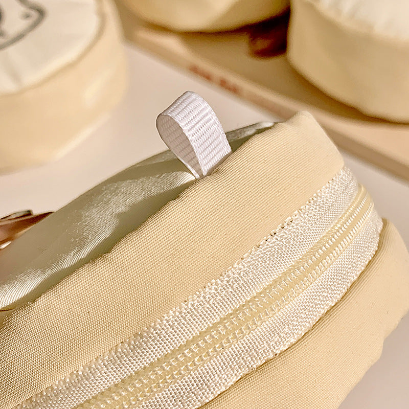 Kuschelkissen mit Niedlichem Tiermotiv Brehn