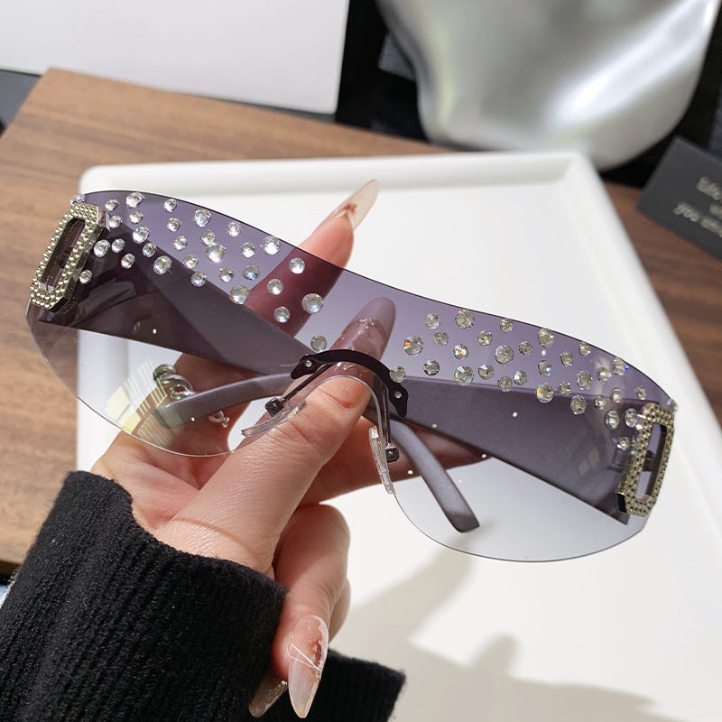 Damen Glamouröse Sonnenbrille mit Glitzerakzenten Brehn