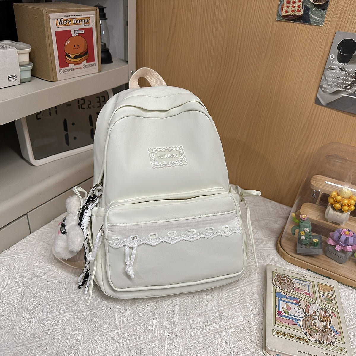 Stylischer kompakter Mini-Rucksack mit niedlichen Akzenten Brehn